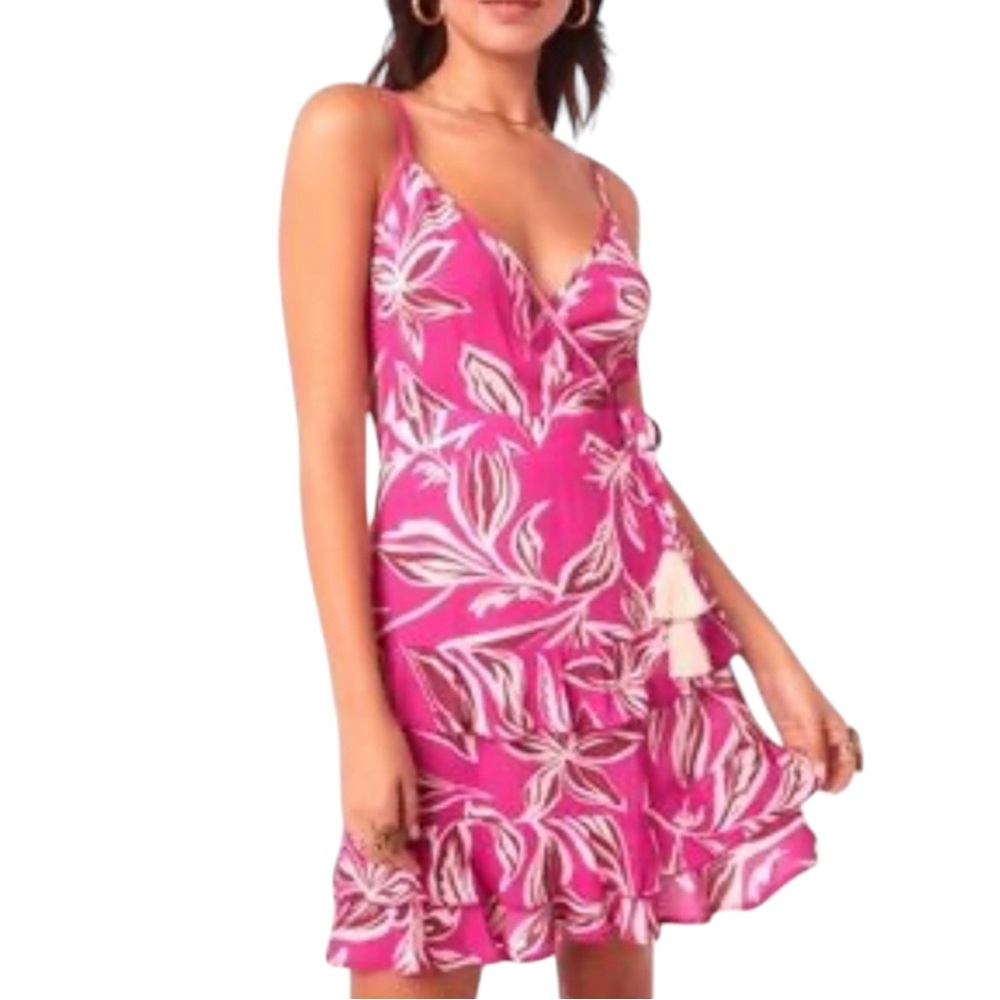 Band Of The Free Women’s Size Medium Pink Floral Ruffle Dress EUC